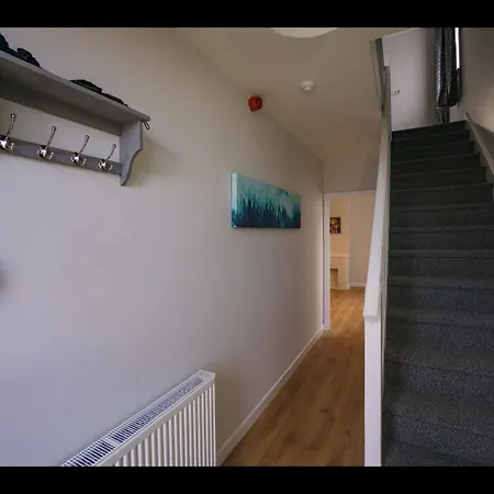 Vakantiehuis Four Bedroom Warm And Cosy Athea