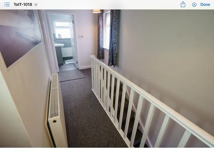 Four Bedroom Warm And Cosy