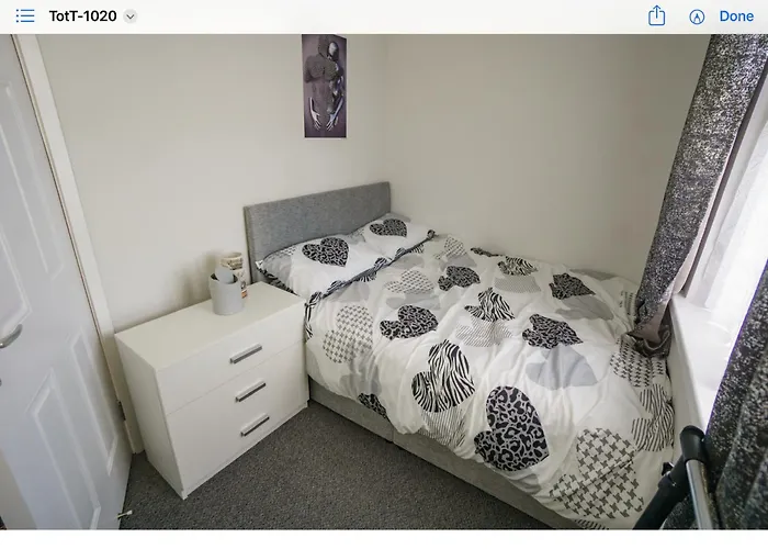 Four Bedroom Warm And Cosy בית נופש *