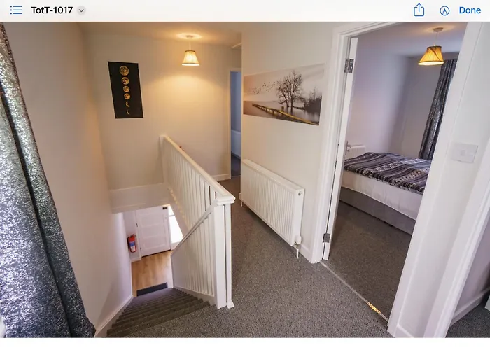 Four Bedroom Warm And Cosy Ferienhaus